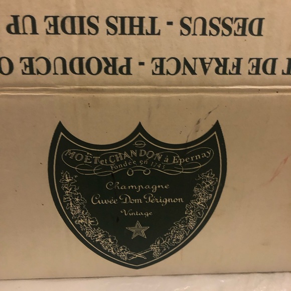 Dom Perignon Double Magnum DISPLAY sealed and it’s a display so no bubbly. - Picture 3 of 14